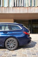 BMW 330d xDrive Touring M Sport 2019 года (WW)